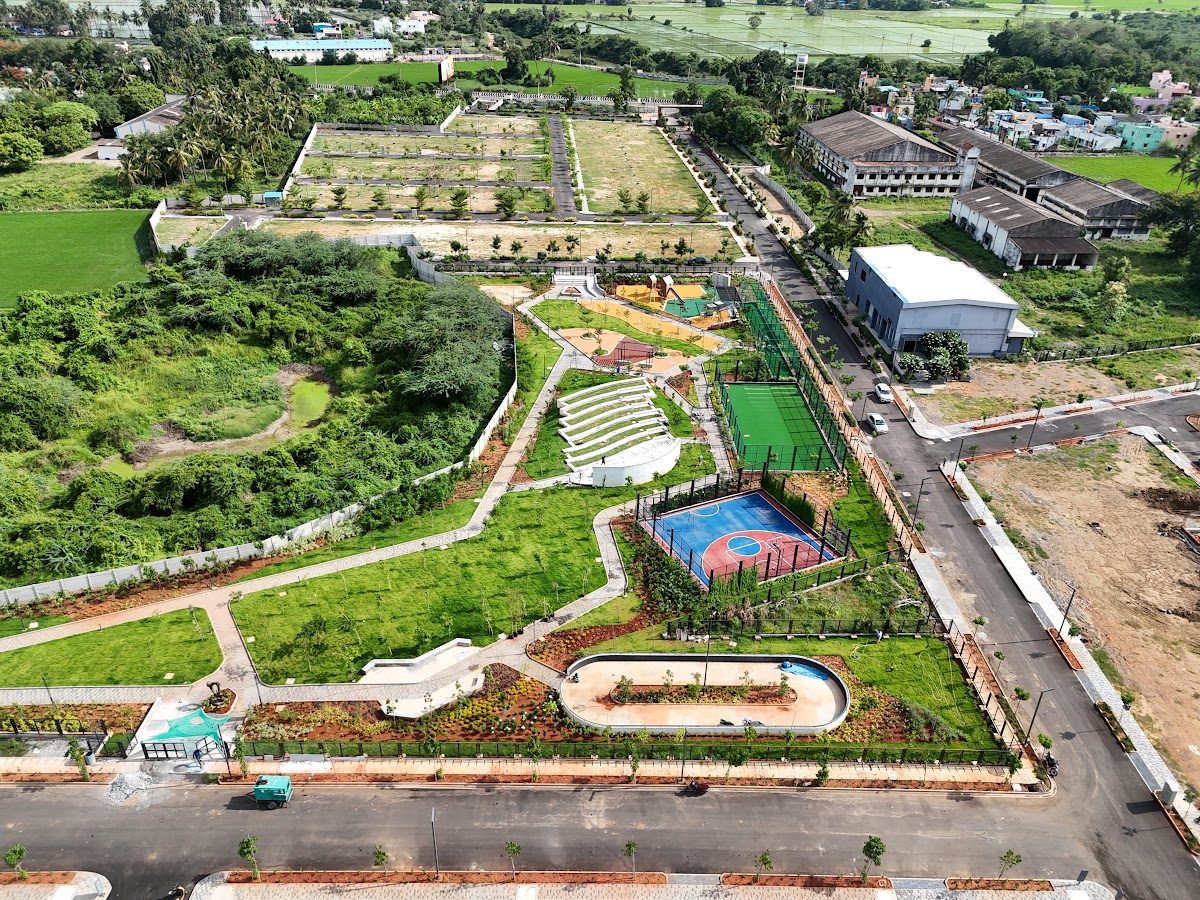 Aerial master view of a full amenity landscape with courts and play areas